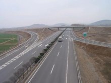 高速公路匝道 公路工程建筑的精細(xì)脈絡(luò)
